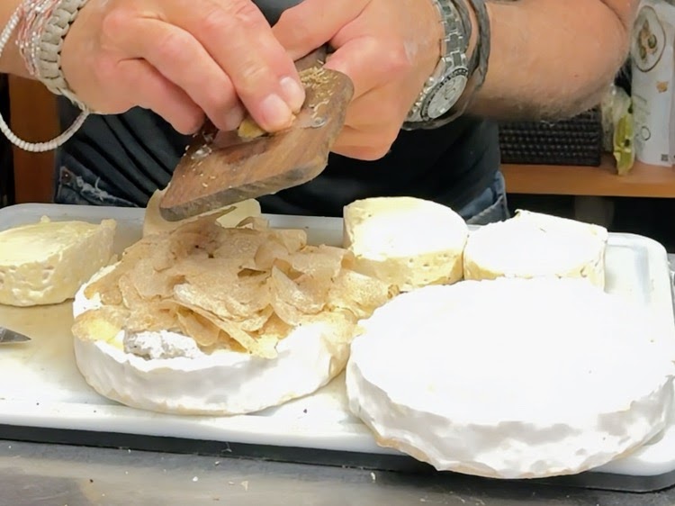 Schritt 1: Trüffel Brie zubereiten