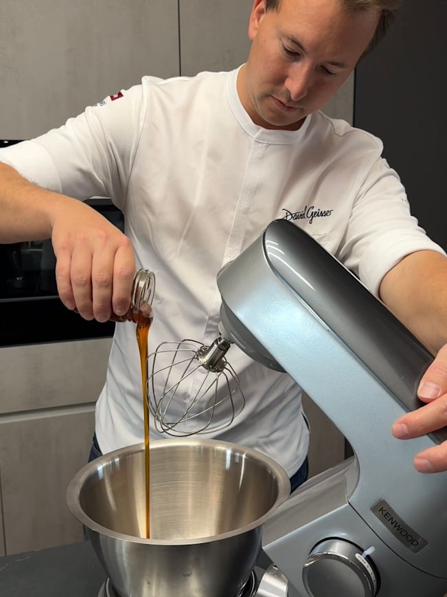 Whipped Honey KH Honig ins Maschine Whipped Honey KH Honig ins Maschine