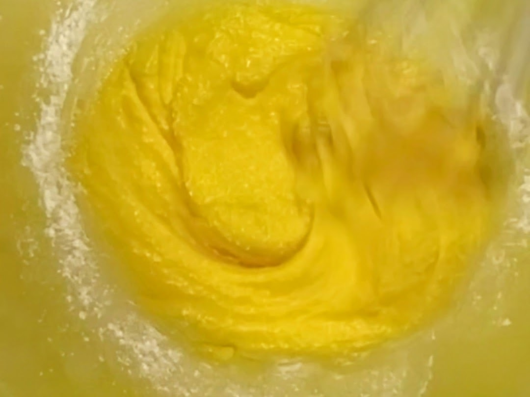 Schritt 1: Crème pâtissière für Galette des Roi zubereiten 