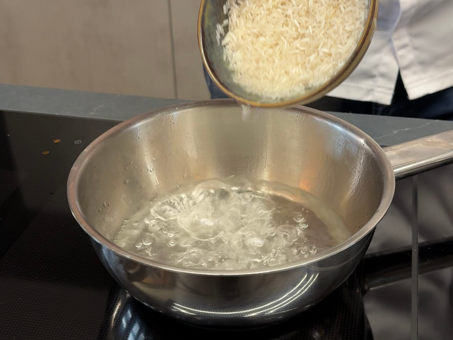 Alternativer Step 2: Reis im Topf kochen