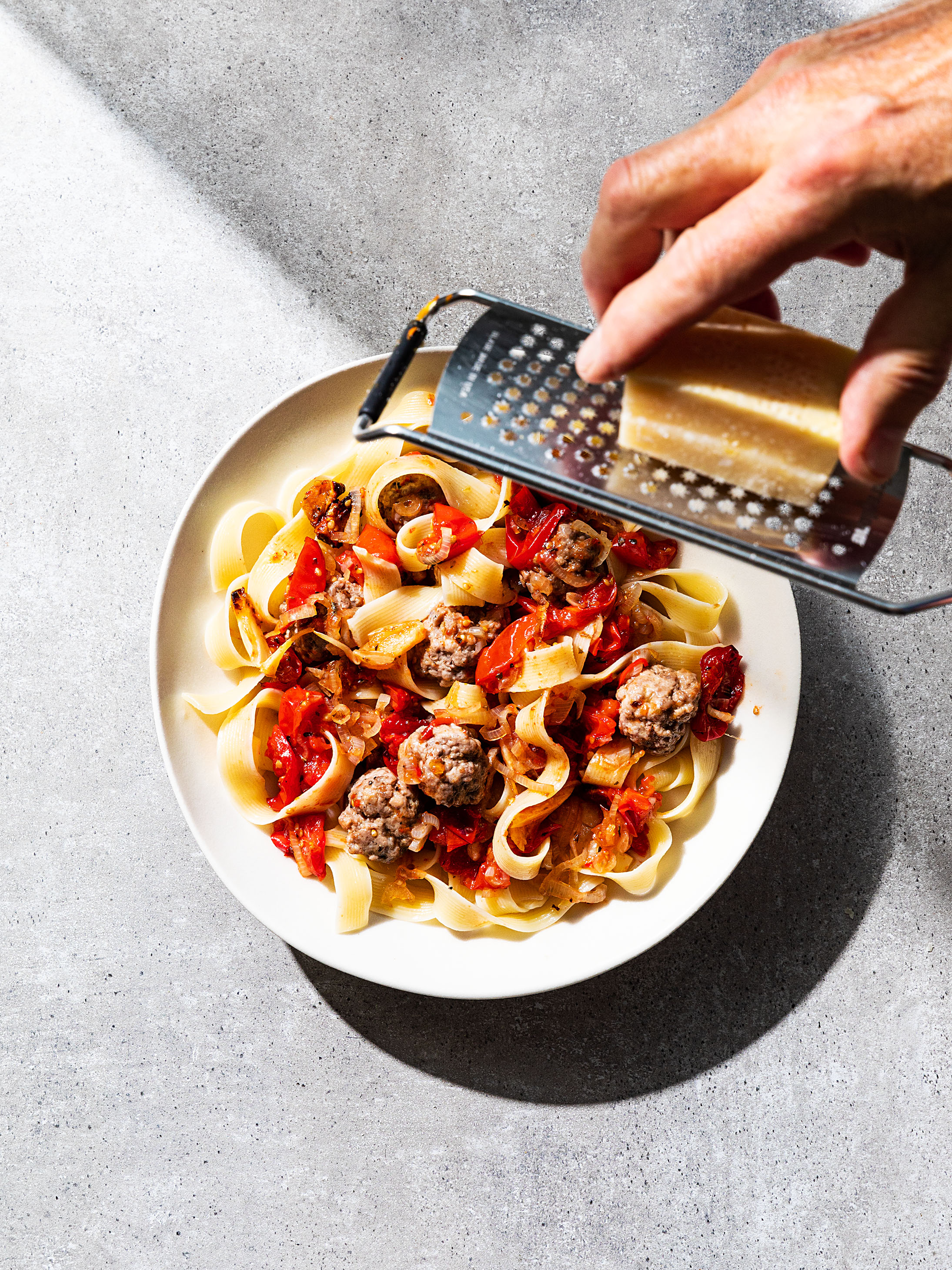 Schritt 3: Pappardelle mit Polpette und Rösttomaten-Sugo kochen und Gericht fertigstellen