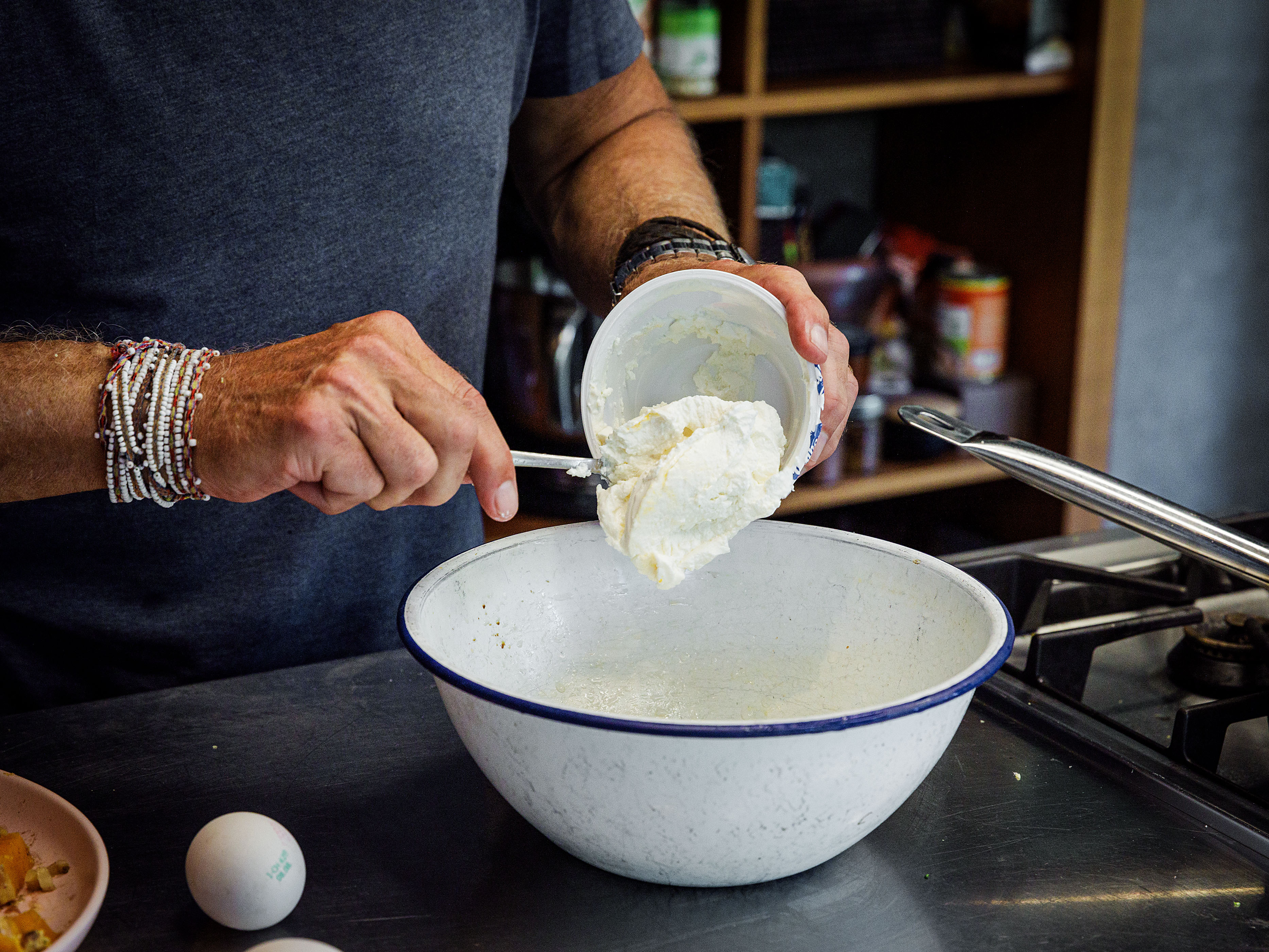 Schritt 3: Kürbis und Teig für Kürbistarte mit Broccoliteig, Ziegenkäse und Salbei backen