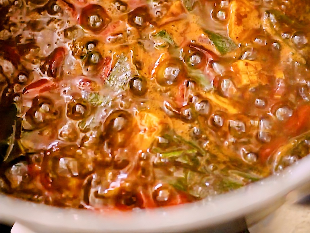 Schritt 2: Sauce für Piri Piri Perlhuhn zubereiten