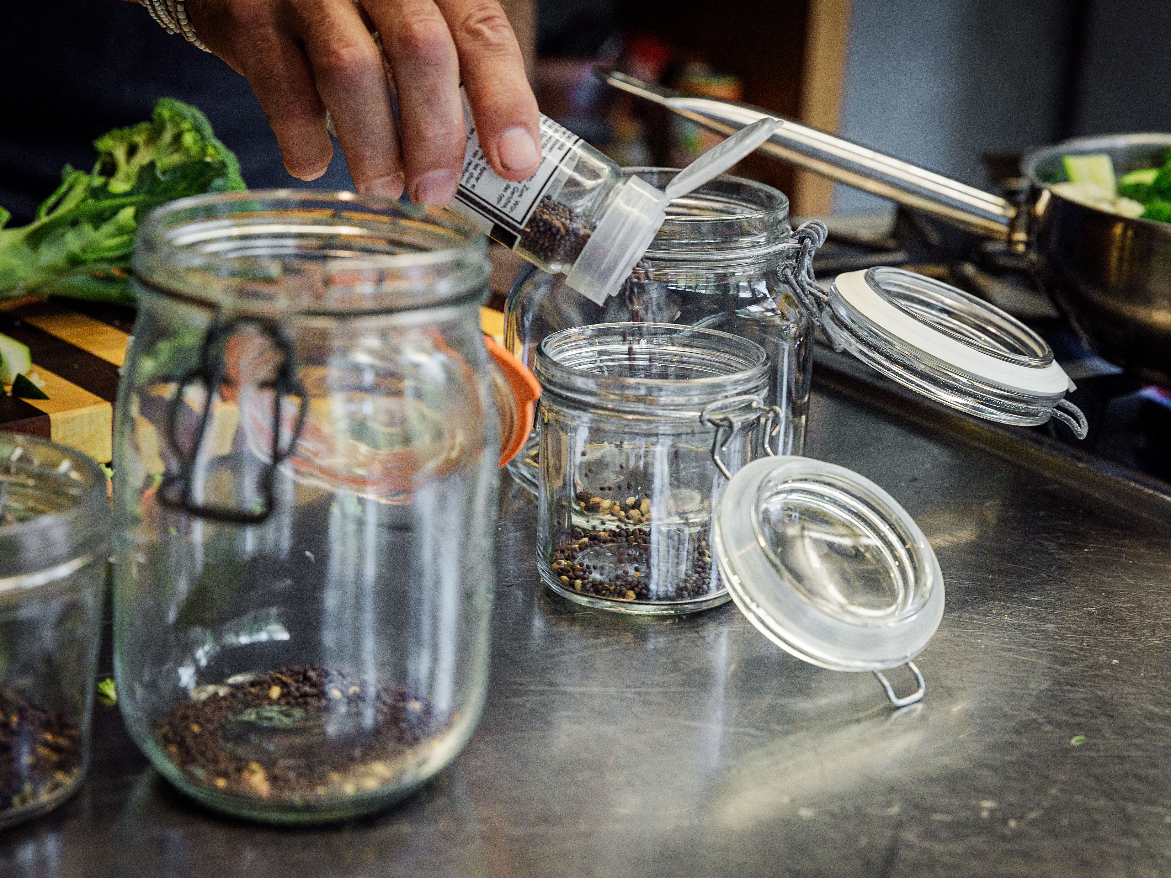 Schritt 1: Gewürze vorbereiten