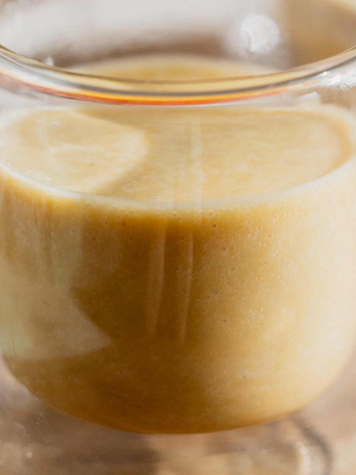 Kürbis-Smoothie mit Banane, Mandelmilch und Ahornsirup Rezept 2