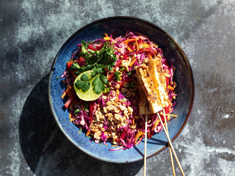 Schritt 4: Asiatischen Rotkohl-Salat abschmecken und geniessen 