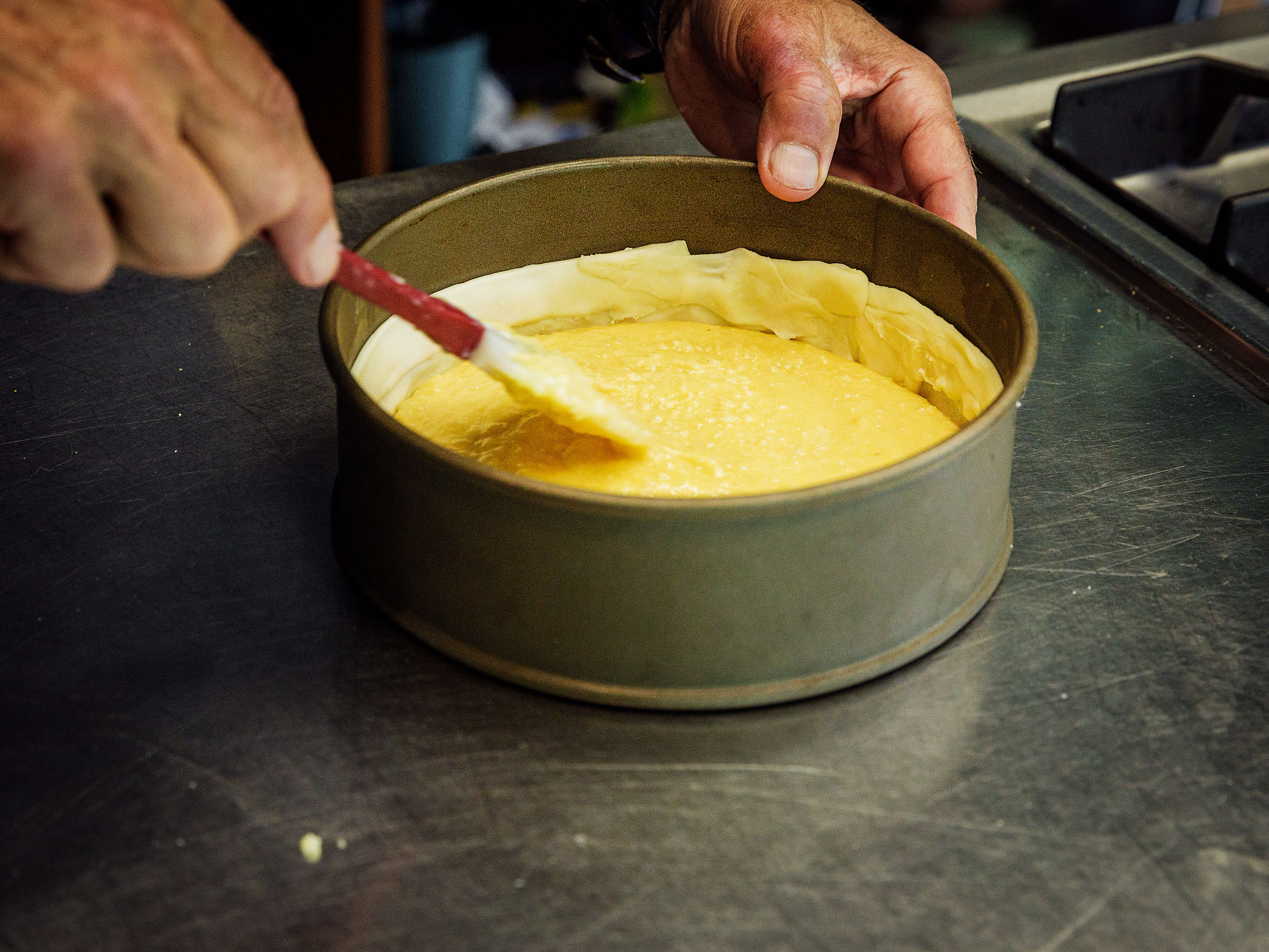Schritt 2: Frangipane für Erdbeertarte mit Frangipani und Pistazien zubereiten 