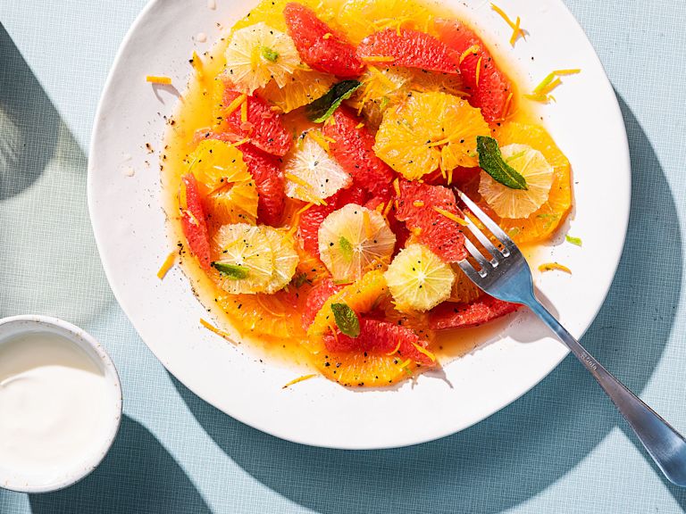 Schritt 4: Zitrus-Vanille-Salat anrichten. Schritt 4: Zitrus-Vanille-Salat anrichten.