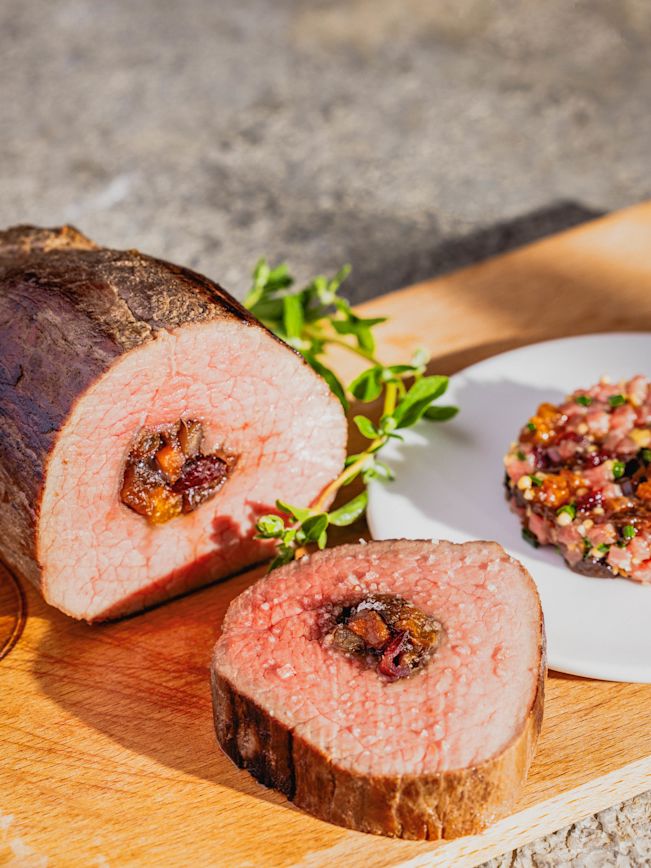 Zarter Runder Mocken gefüllt mit Trockenfrüchten Rezept Zarter Runder Mocken gefüllt mit Trockenfrüchten Rezept