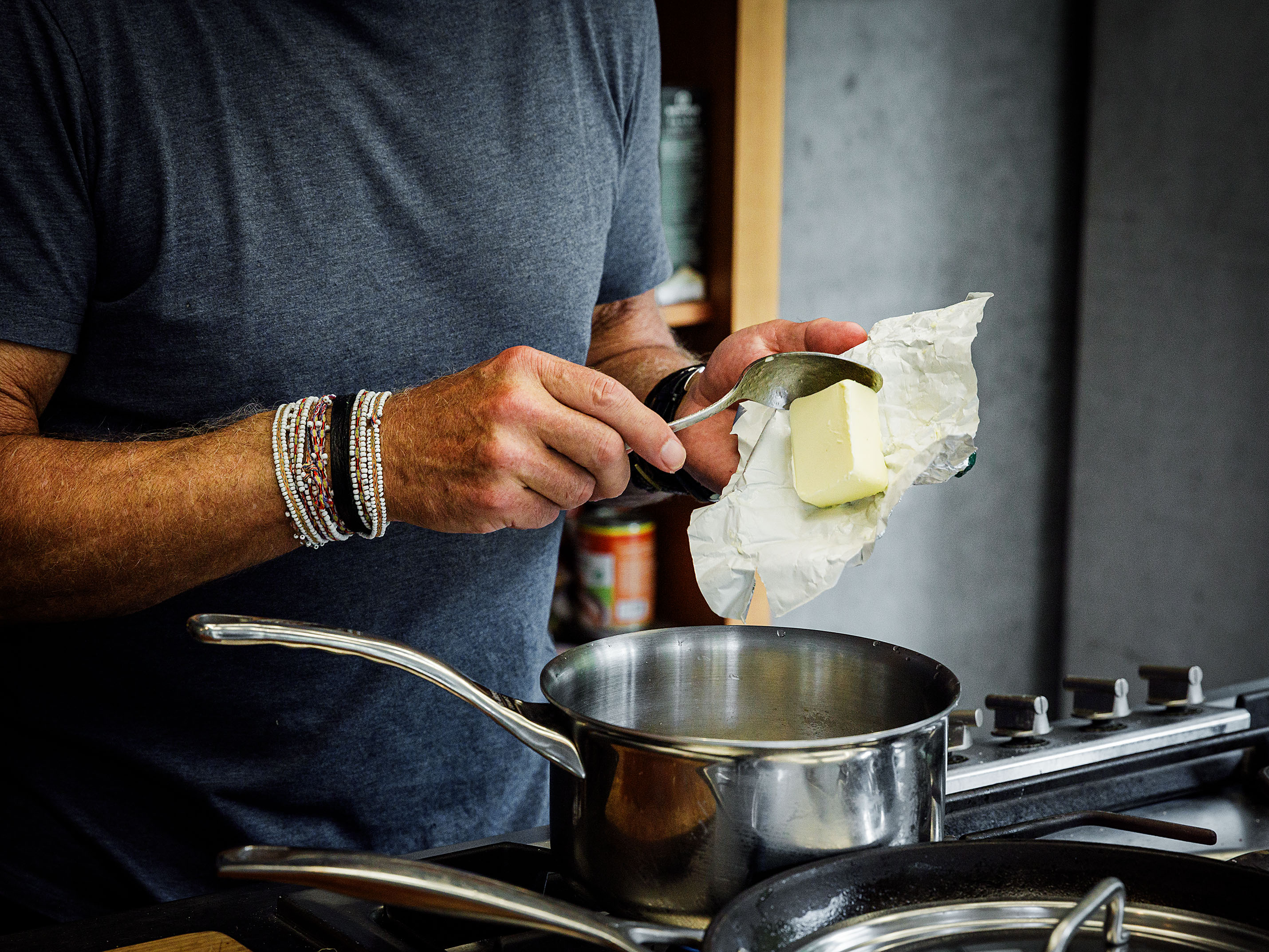 Schritt 4: Die Butter in einer Kasserolle zerlassen