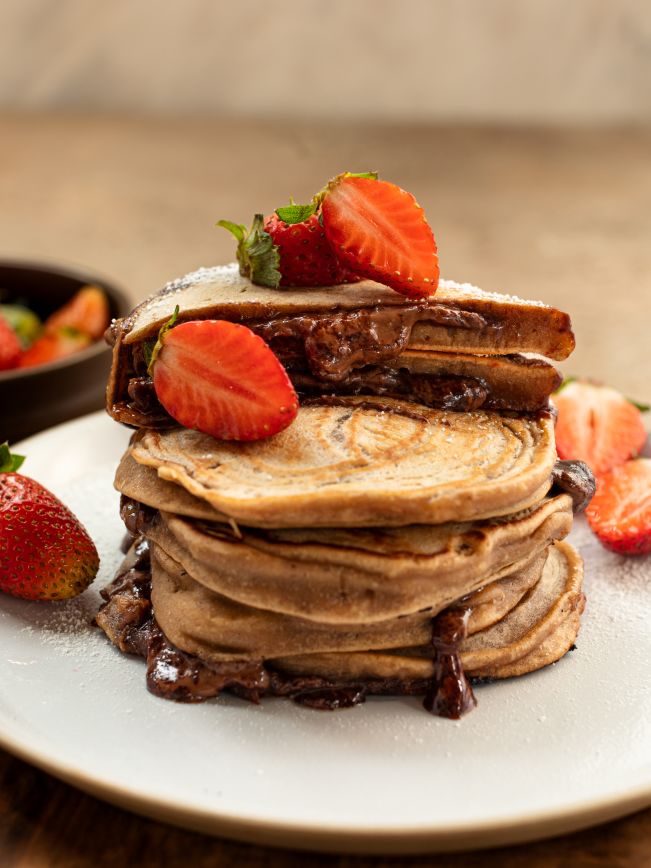 Pancakes mit flüssigem Schoggi-Kern Rezept Pancakes mit flüssigem Schoggi-Kern Rezept