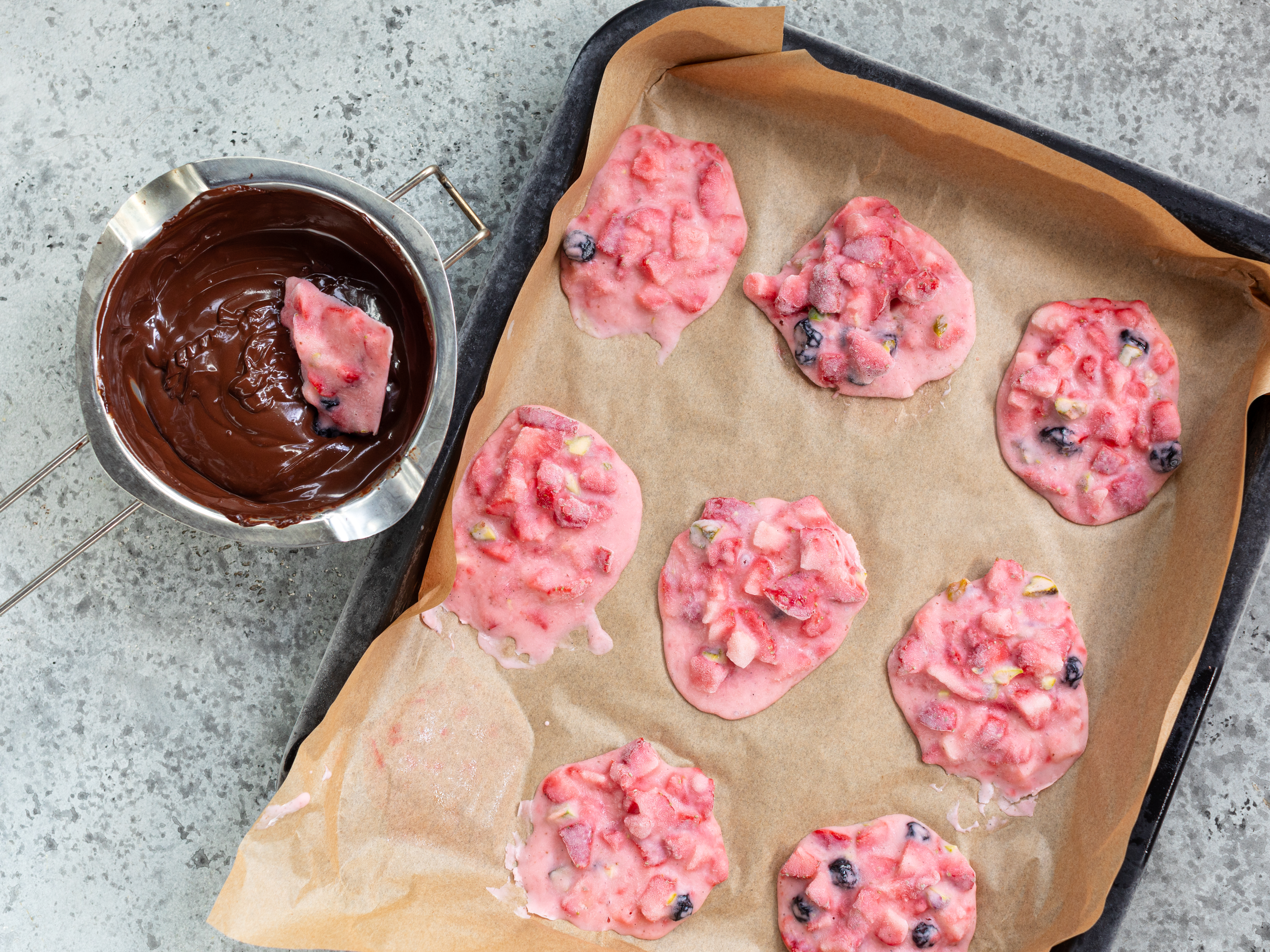 Schritt 4: Cluster   für Joghurt Cluster mit Beeren fertig stellen