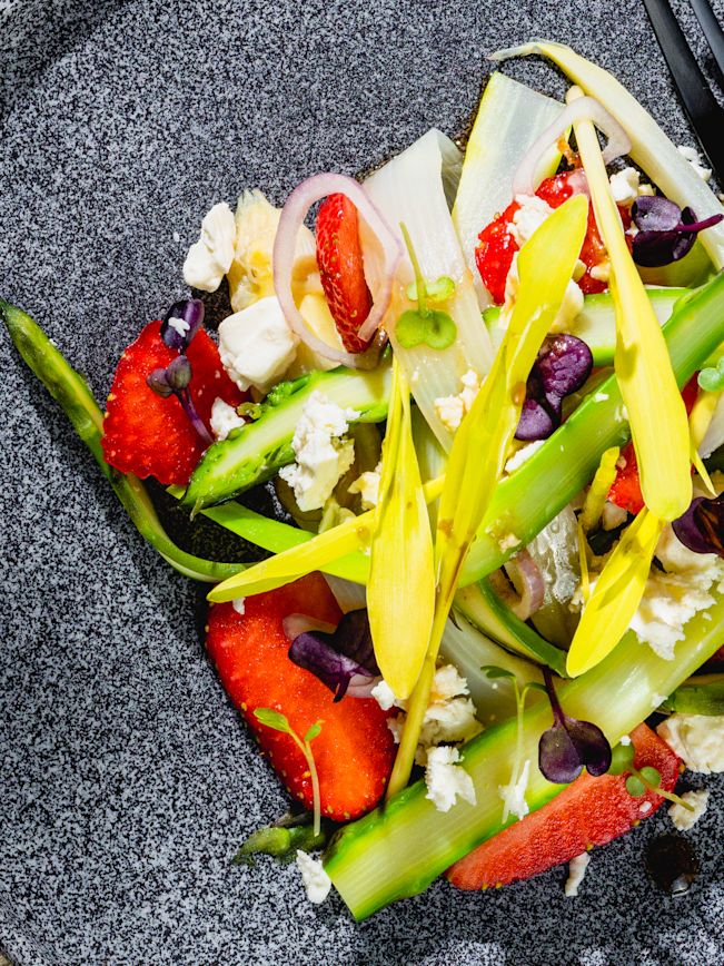 Spargel-Erdbeer-Salat Rezept 2 Spargel-Erdbeer-Salat Rezept 2