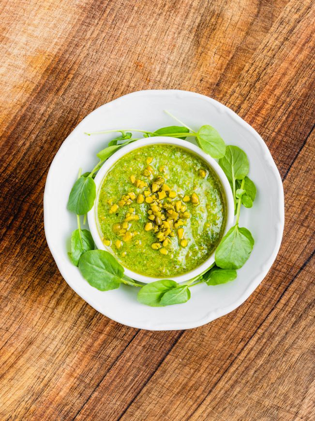 Portulak-Pesto mit Pistazien und Honig Rezept Portulak-Pesto mit Pistazien und Honig Rezept