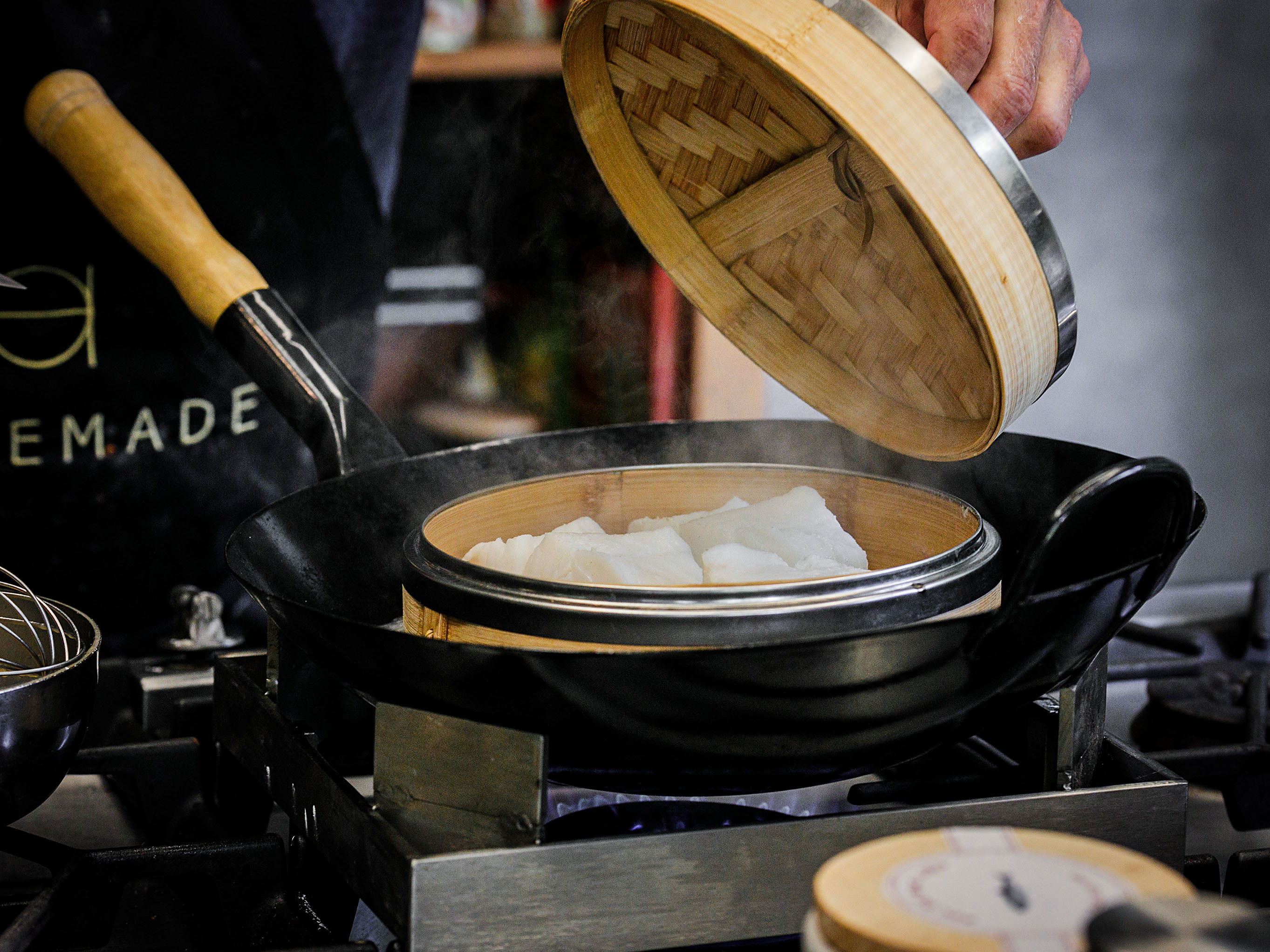 Schritt 1: Kabeljau  für Lemon Kabeljau dämpfen