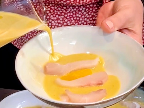 Schritt 2: Kingfisch Crudo anrichten
