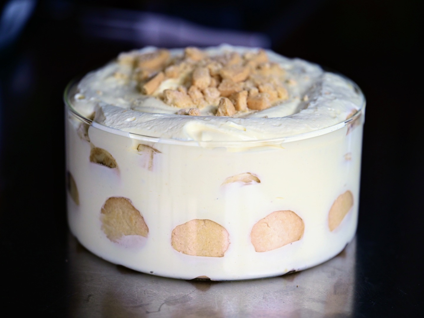 Schritt 2: Schichten des Bananen-Pudding-Desserts 