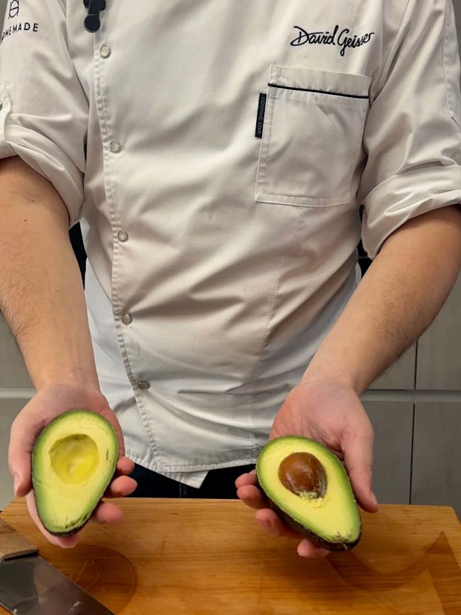 Avocado in kurzer Zeit nachreifen lassen Avocado in kurzer Zeit nachreifen lassen