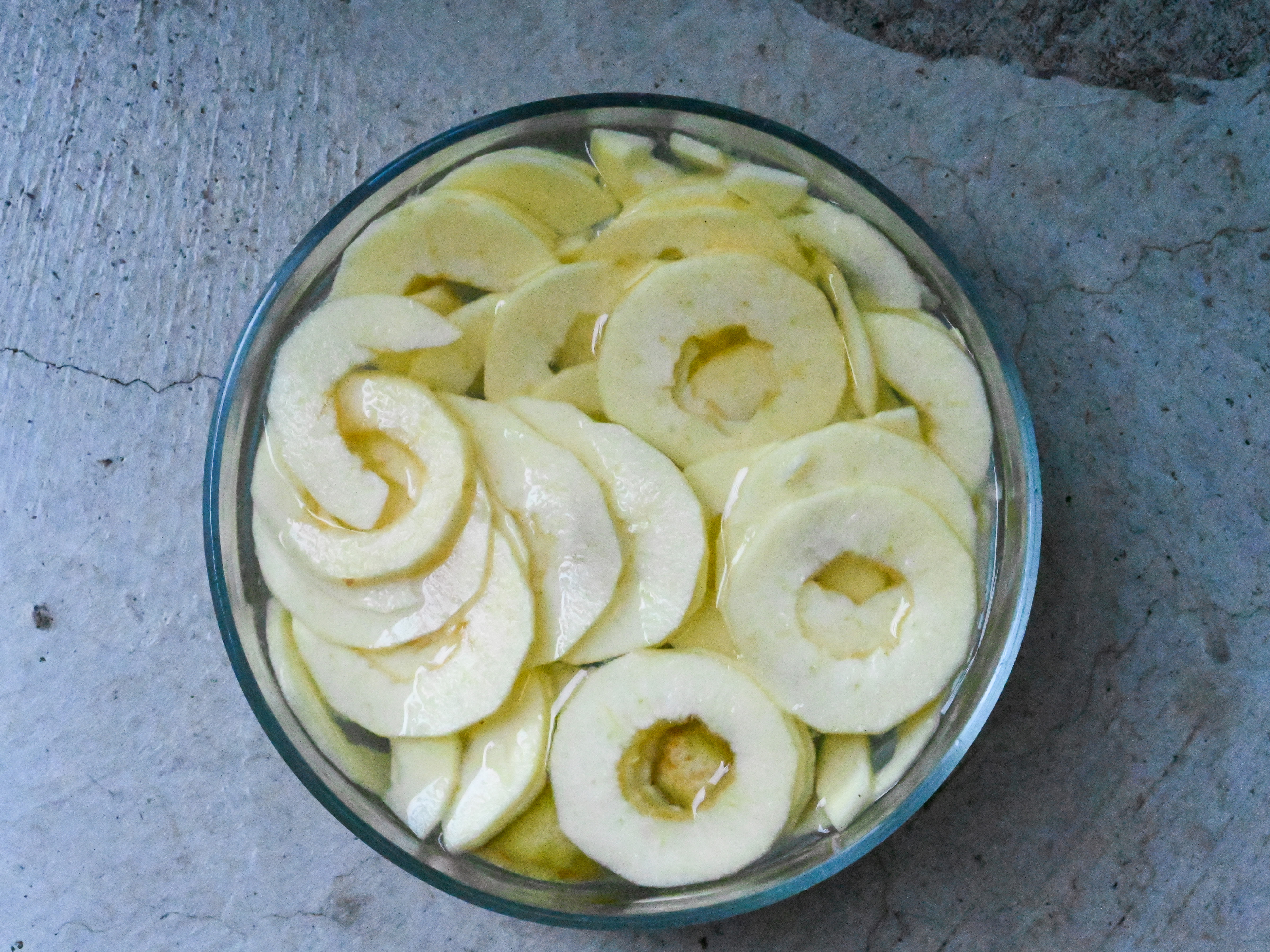 Schritt 2: Äpfel für die Tarte vorbereiten.