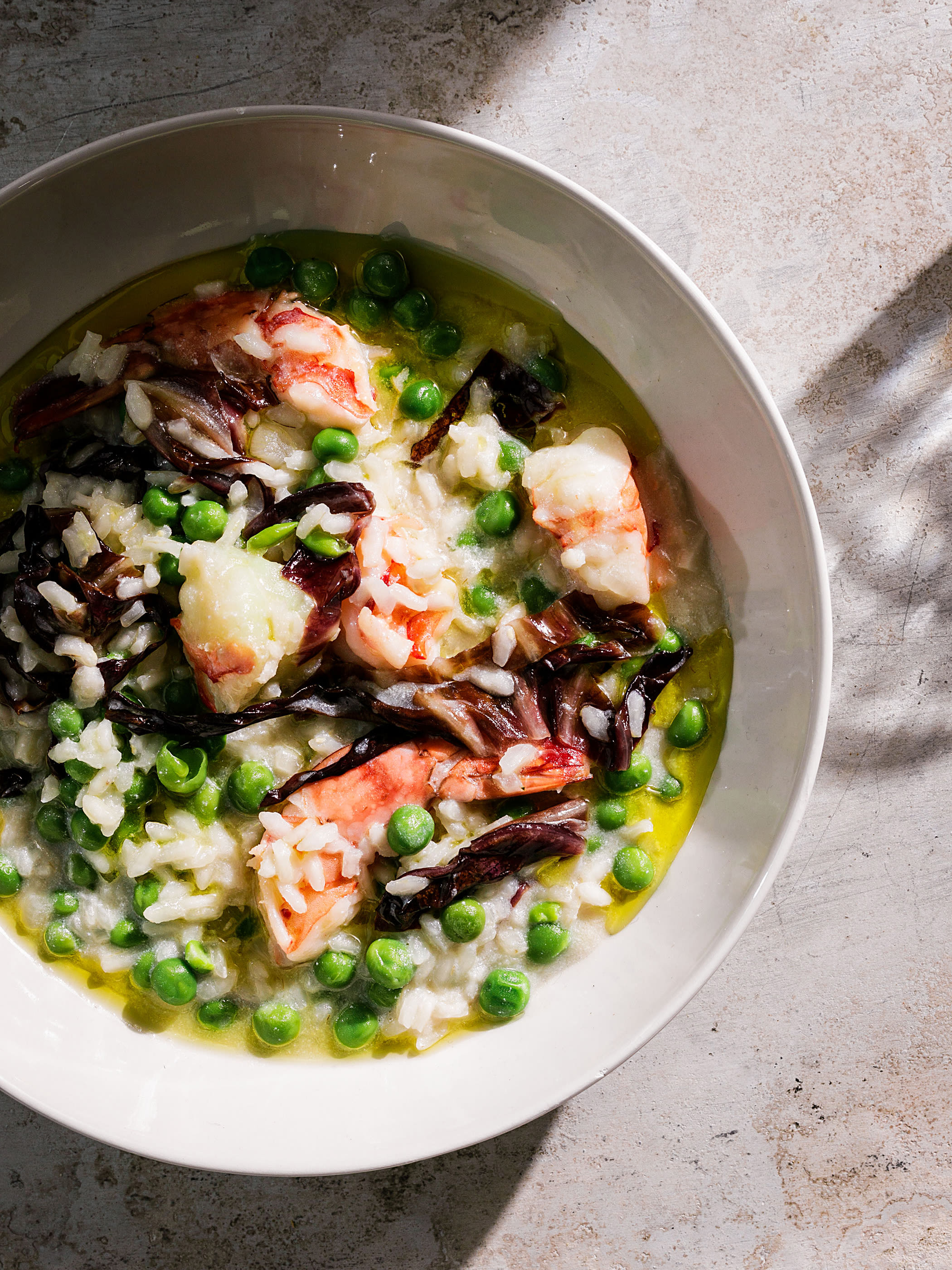 Radicchio Risotto mit Shrimps und Erbsen Rezept