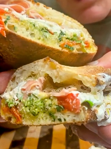 Caprese-Burrata Focaccia-Sandwich Rezept