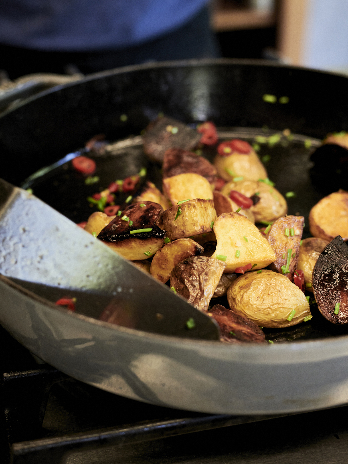 Bratkartoffelsalat mit Limette und Koriander