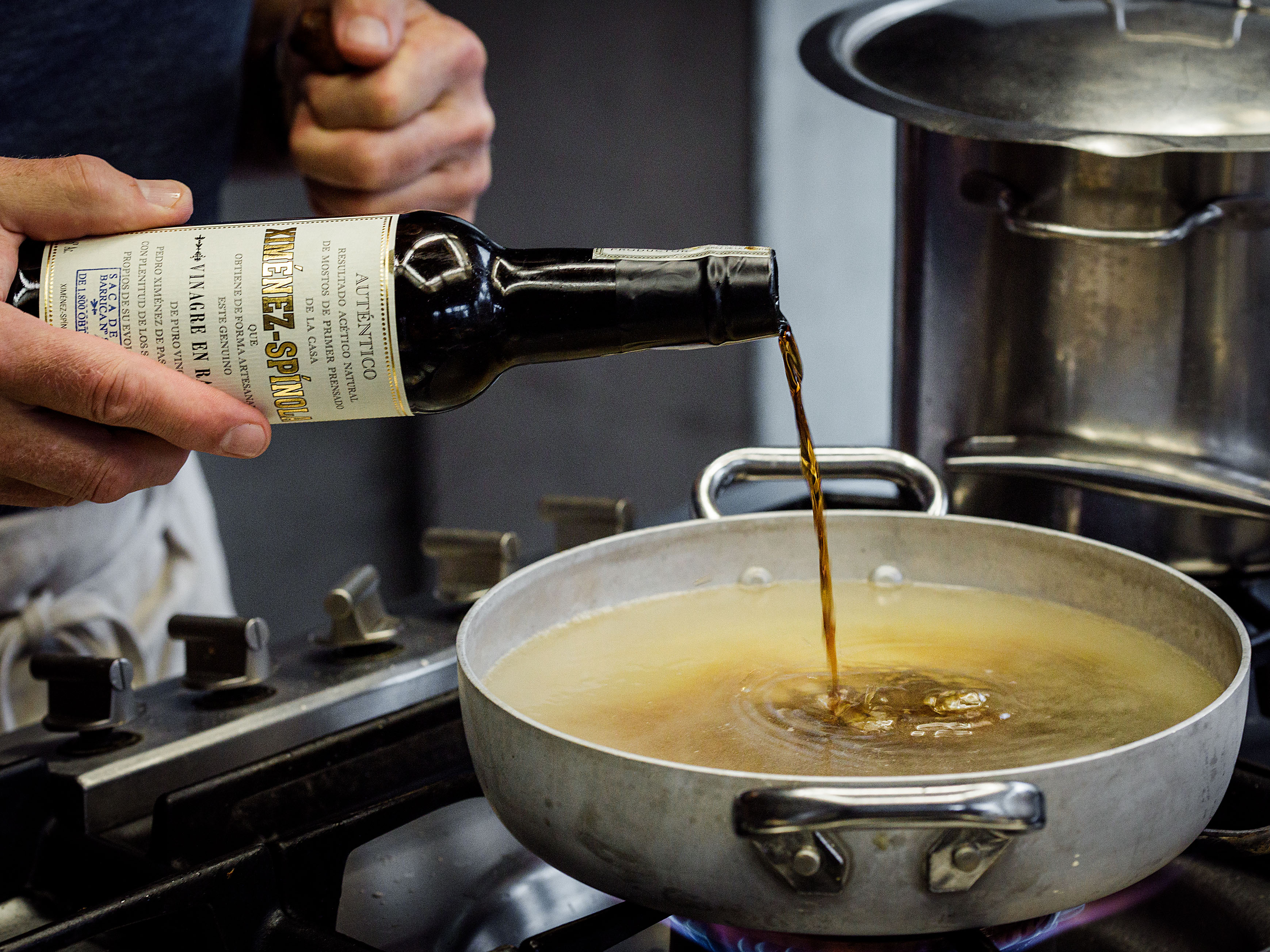 Schritt 2: Orangenlauge für Orangen-mariniertes Huhn zubereiten 