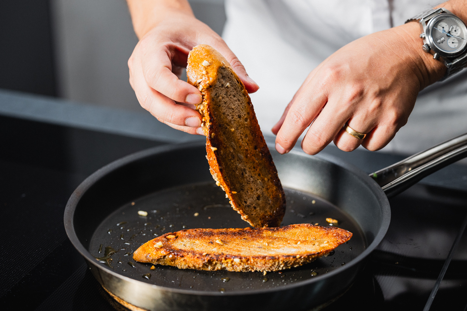 Schritt 1: Brot rösten