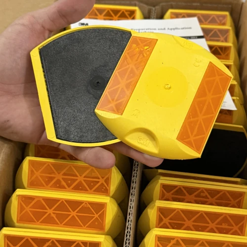 tacha 3m amarillo