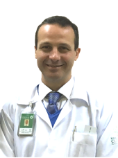 Dr. Ricardo Francalacci Savaris