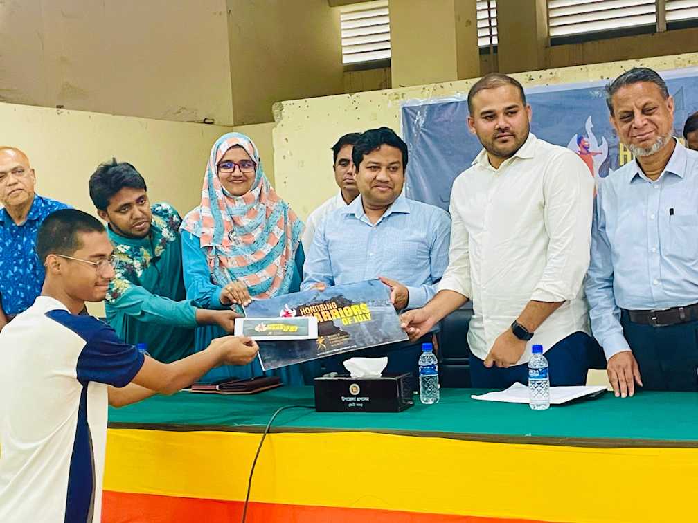 Cash Support and Honours for Families of July Movement Victims in Feni