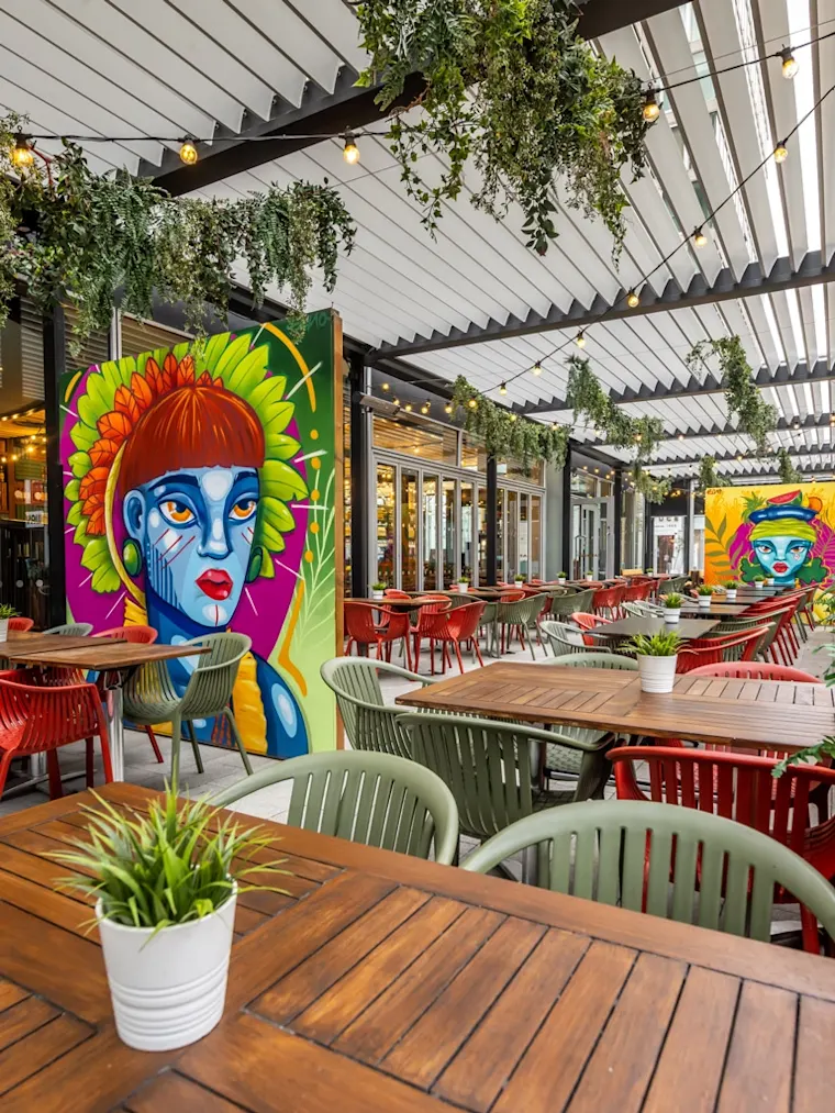 MILTON-KEYNES-MOBILE-3