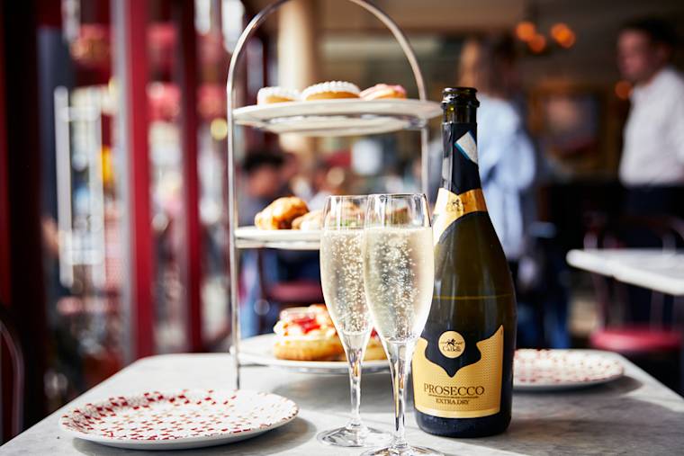 20210818 CR LifestyleAndSM AfternoonTea BottomlessWithBottle (3) (1)