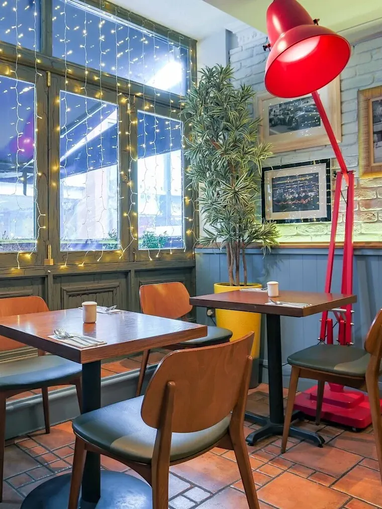 Bella Italia Leeds (Mobile) WEBP