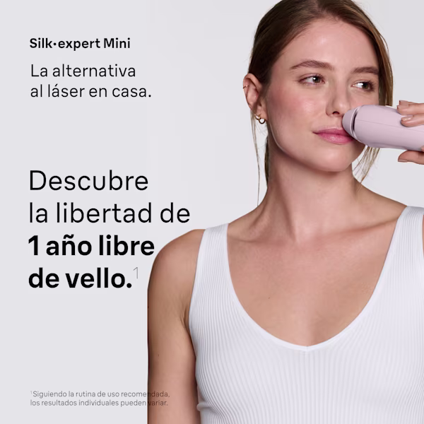 Immagine di una donna che usa Braun Silk·expert Mini sul labbro superiore. Immagine di una donna che usa Braun Silk·expert Mini sul labbro superiore.