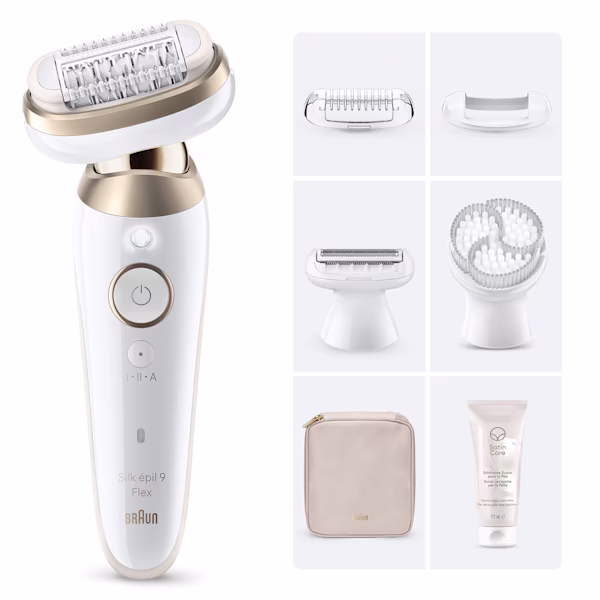 Immagine frontale del prodotto Silk·épil 9 Flex con custodia, spazzola esfoliante, testina radente e confezione ripresa dietro il rendering su sfondo bianco. Immagine frontale del prodotto Silk·épil 9 Flex con custodia, spazzola esfoliante, testina radente e confezione ripresa dietro il rendering su sfondo bianco.