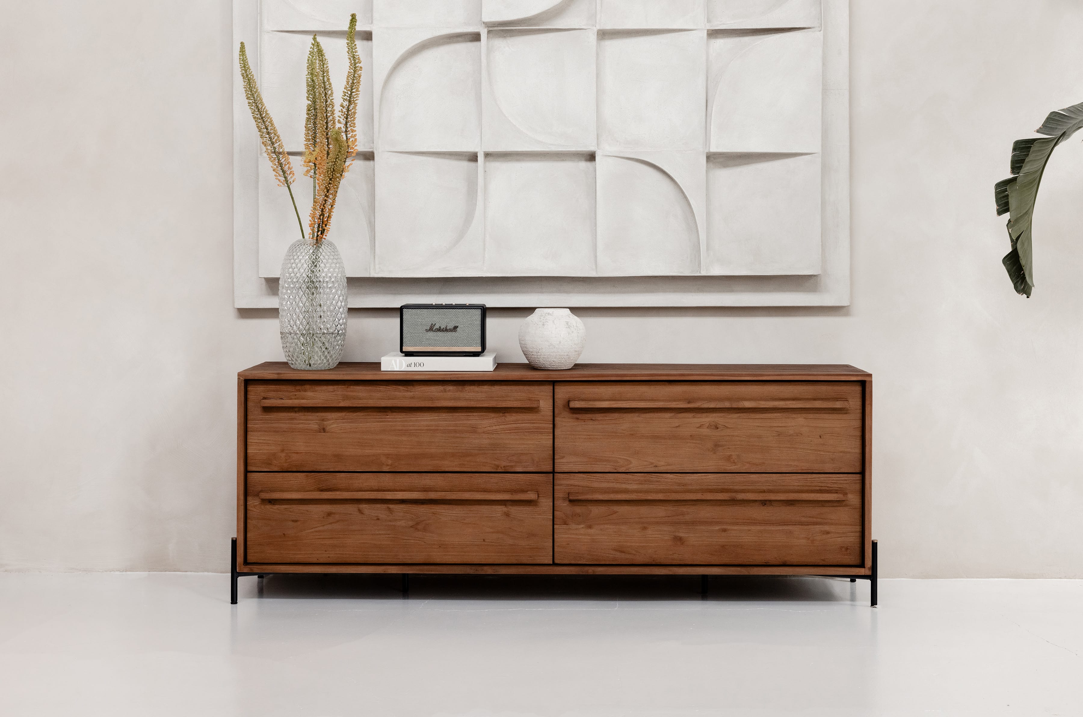 Outline Round Side Table