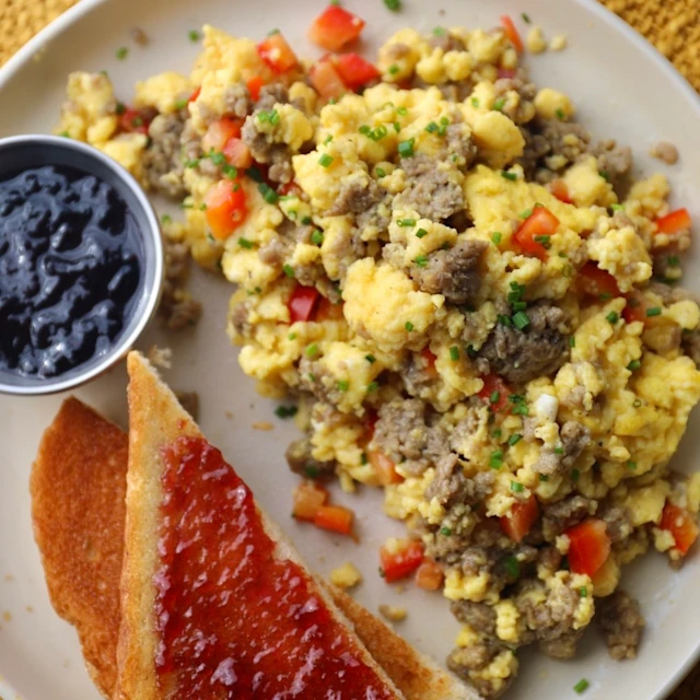 Impossible™ Sausage Breakfast Scramble Recipe