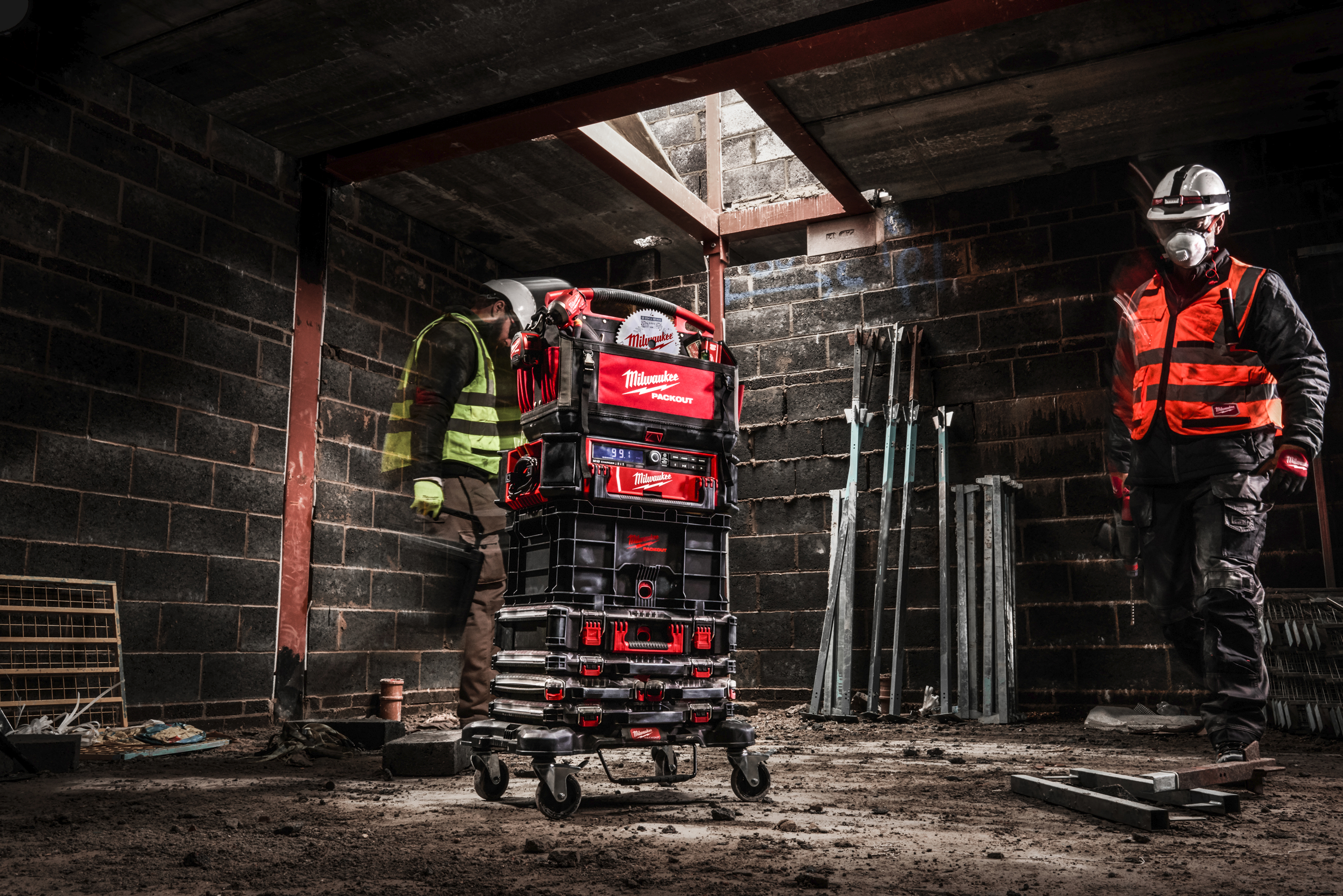 PACKOUT Radio--App 3