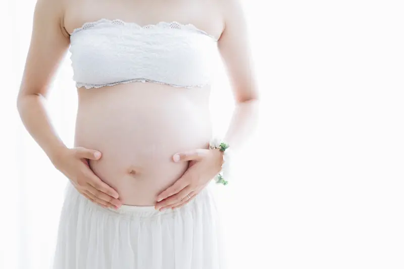 妊婦のお腹