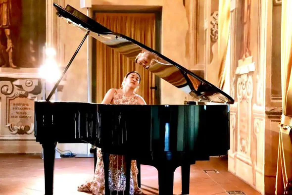 FD47FE0A-8BE6-4D48-BCE9-FB67DBAFBBA3