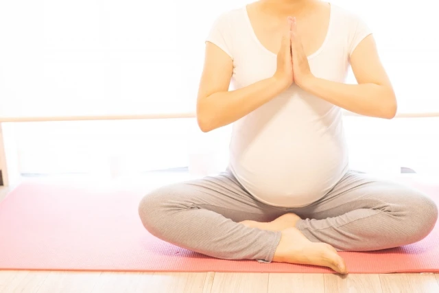 マタニティヨガ マタニティヨガ