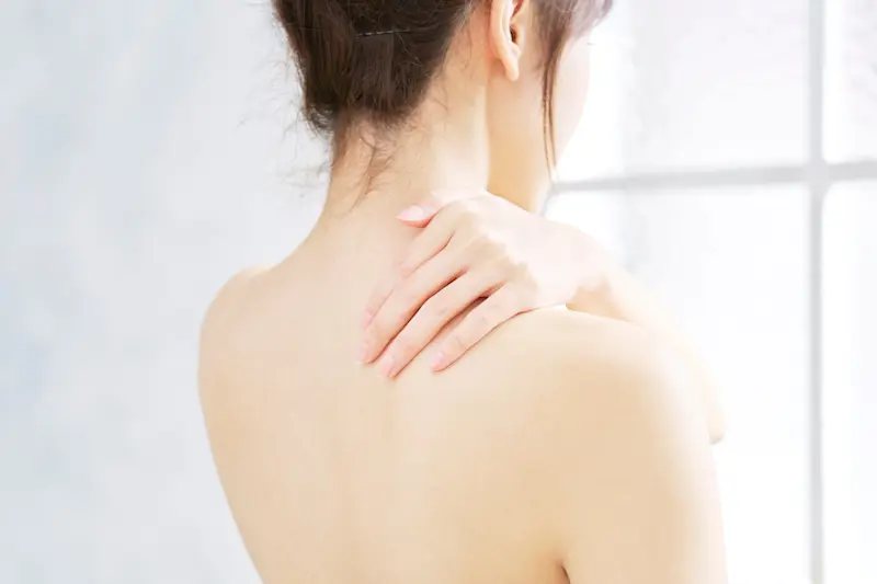 背中の痛み