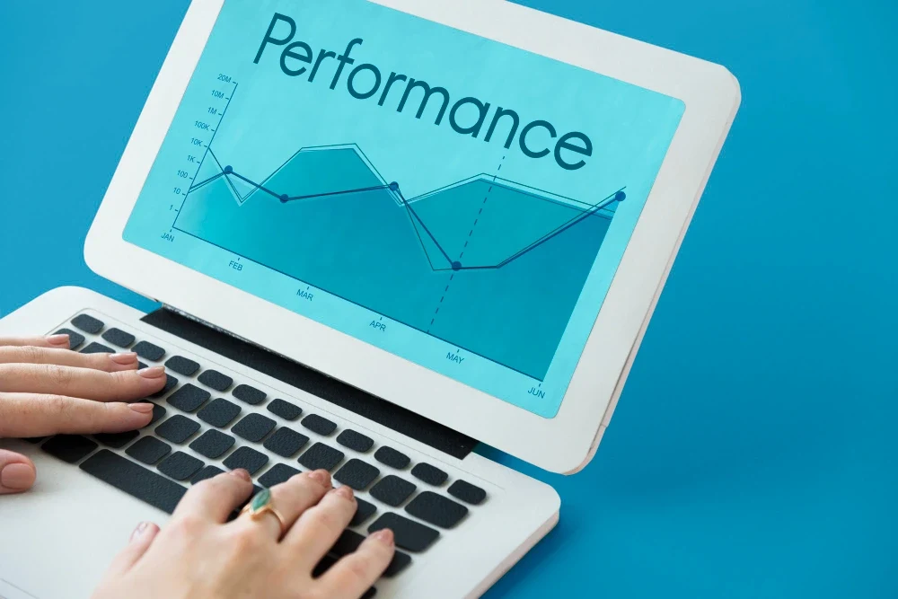 Featured image How to Use KPIs & Metrics for Effective Performance Tracking