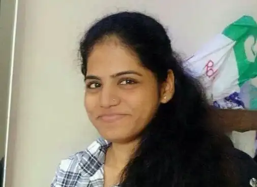 Smruti Mondkar profile image