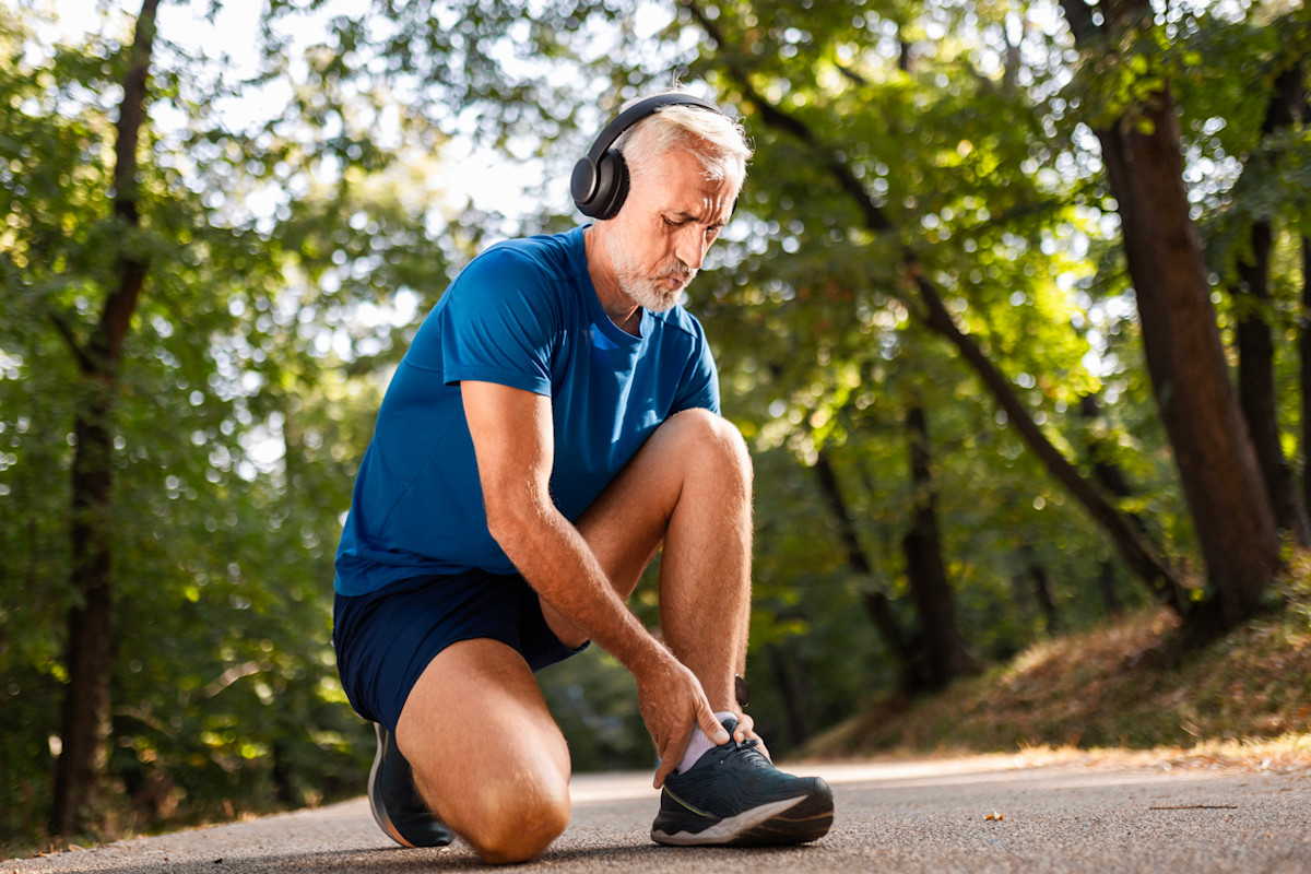 Ankle bone spur: symptoms, causes, treatments