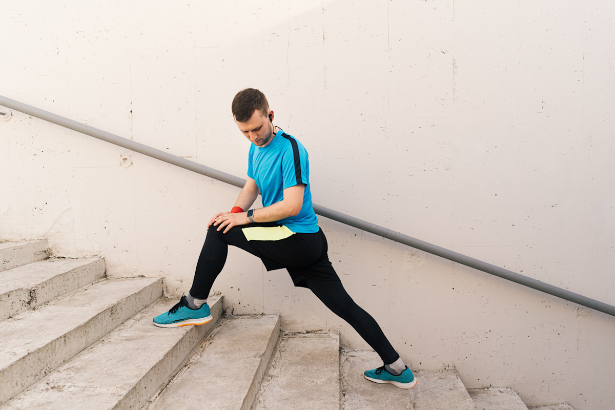 How to Treat a Gluteus Muscle Strain, According to Physical Therapists