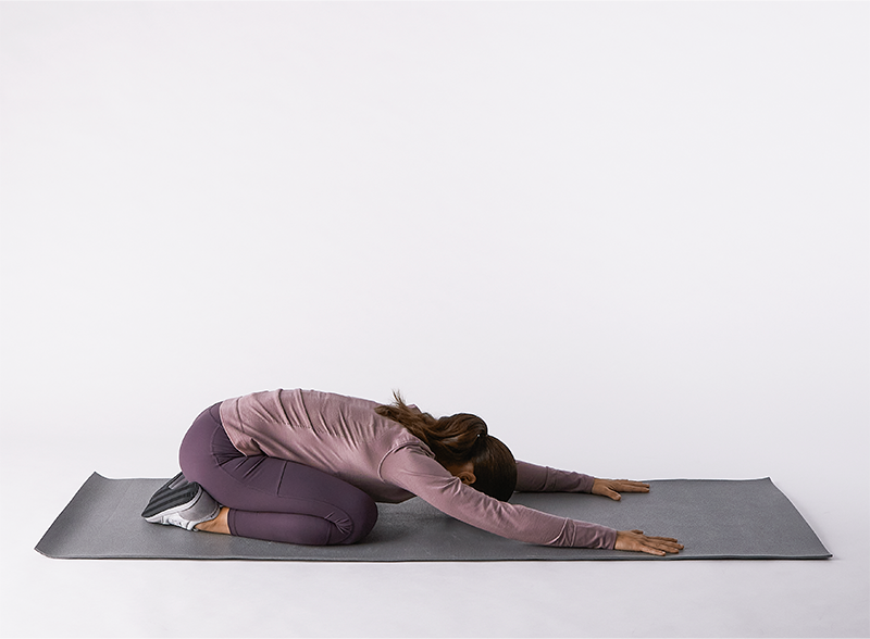 How to do child’s pose: a Hinge Health guide