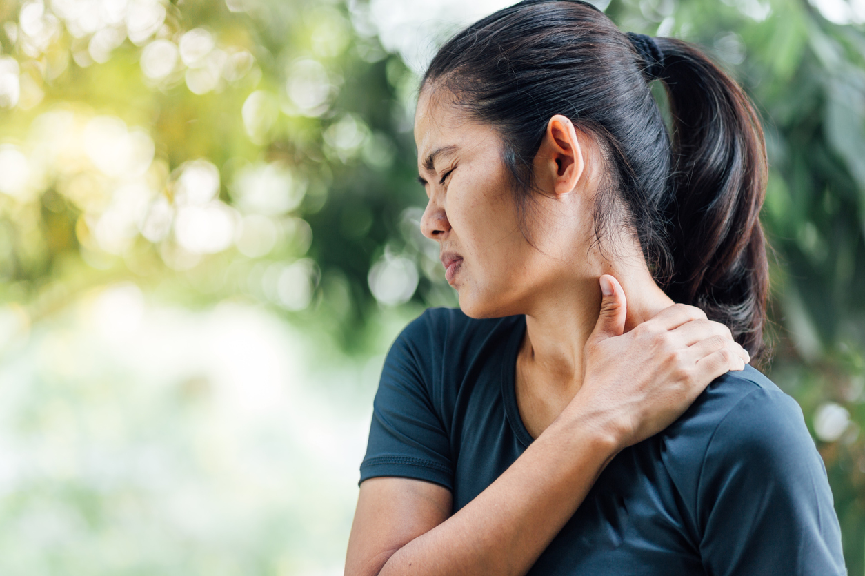 Common neck injuries: treatments and exercises