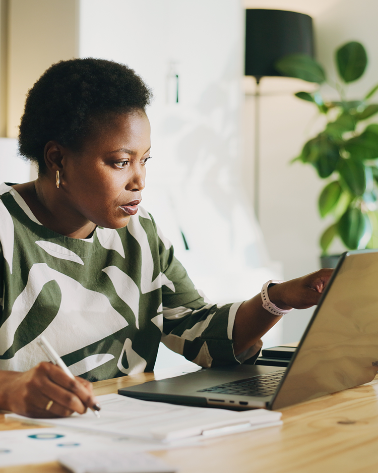Hinge Health is built around your clients' benefits strategy.